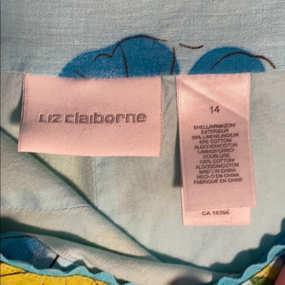 Pretty side zip lined Liz Claiborne skirt - Picture 5 of 5